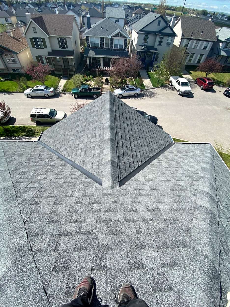 Asphalt Shingles Roof in Calgary